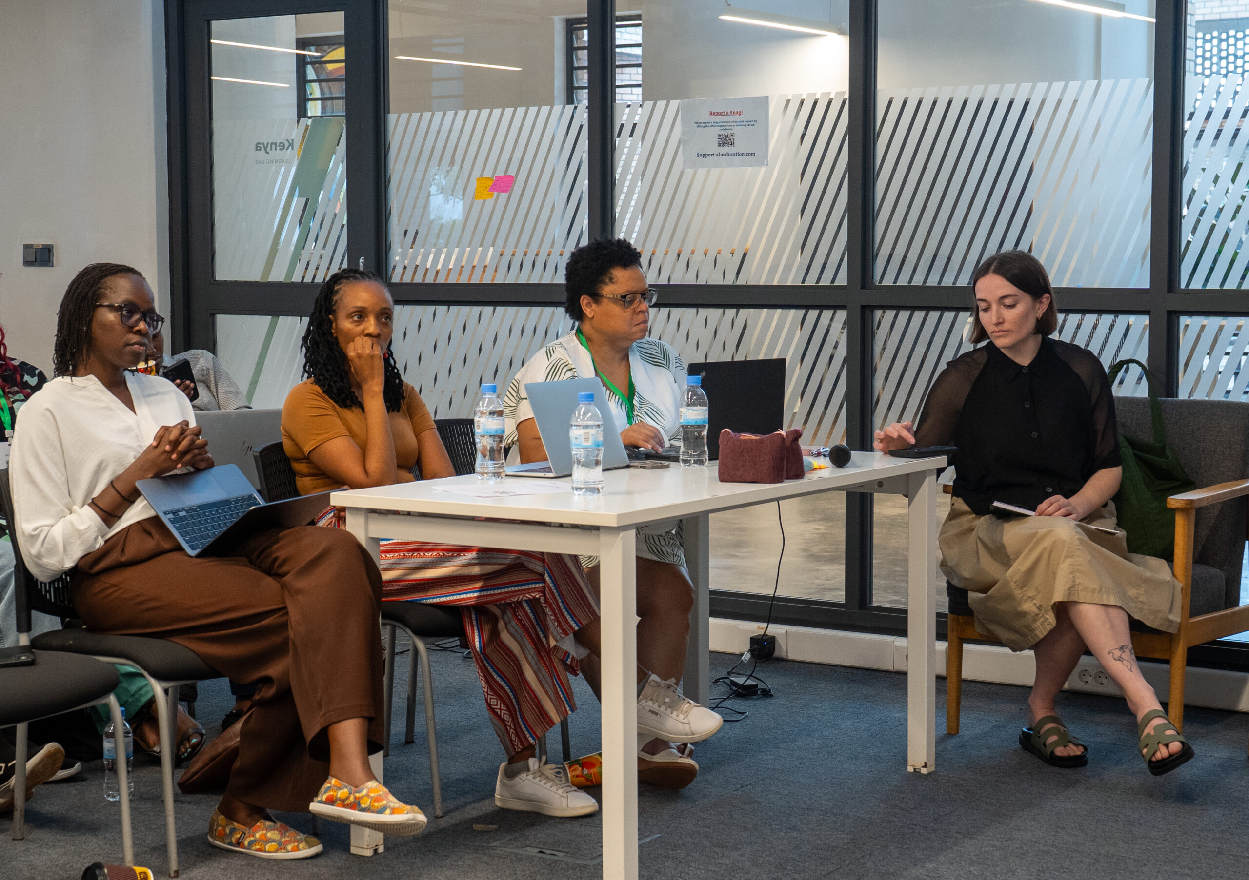 FemSTEM Hackathon Day 2, photo 4