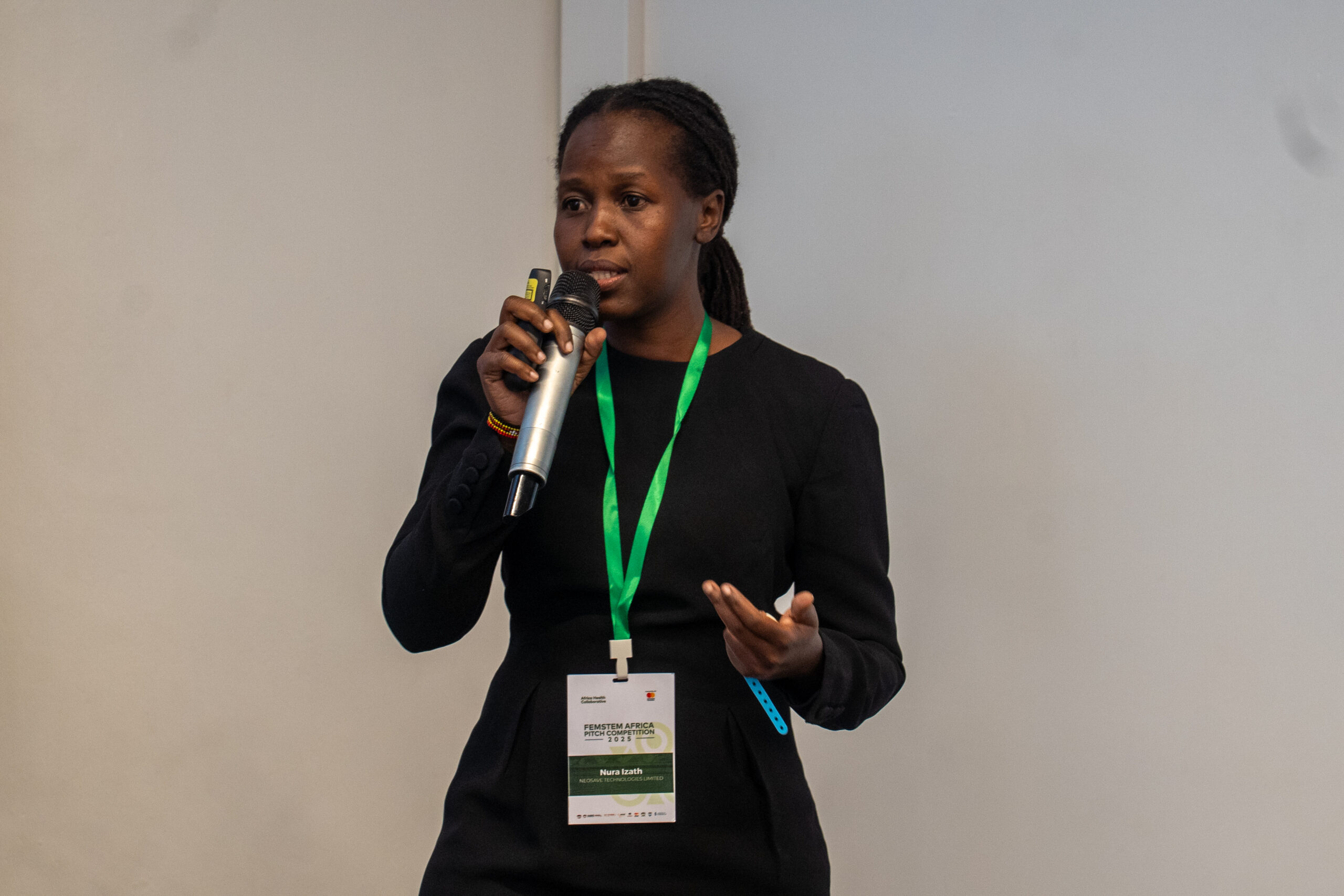 FemSTEM Hackathon Day 2, photo 5