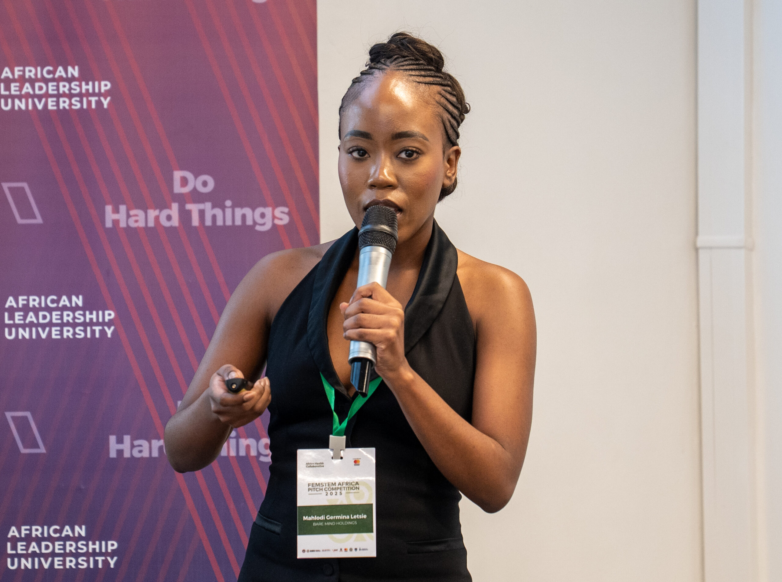 FemSTEM Hackathon Day 2, photo 9